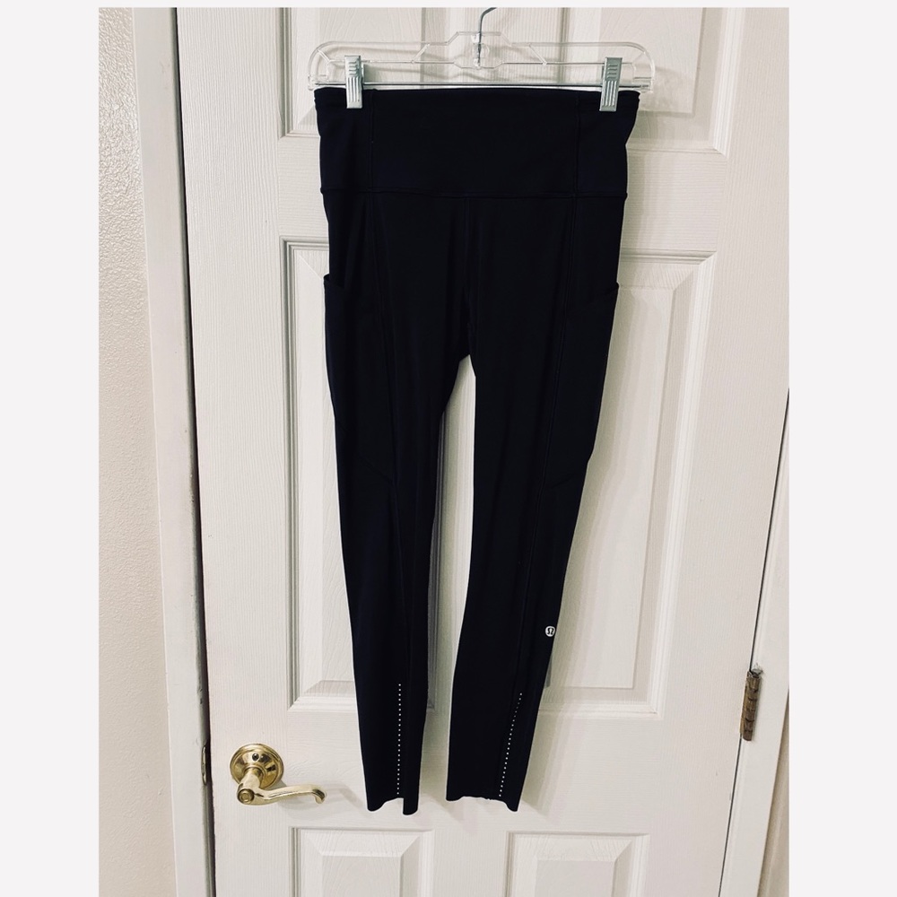 SOLD!Lululemon Fast and Free Reflective Leggings